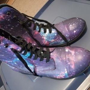 GALAXY PRINT COMBAT BOOTS
